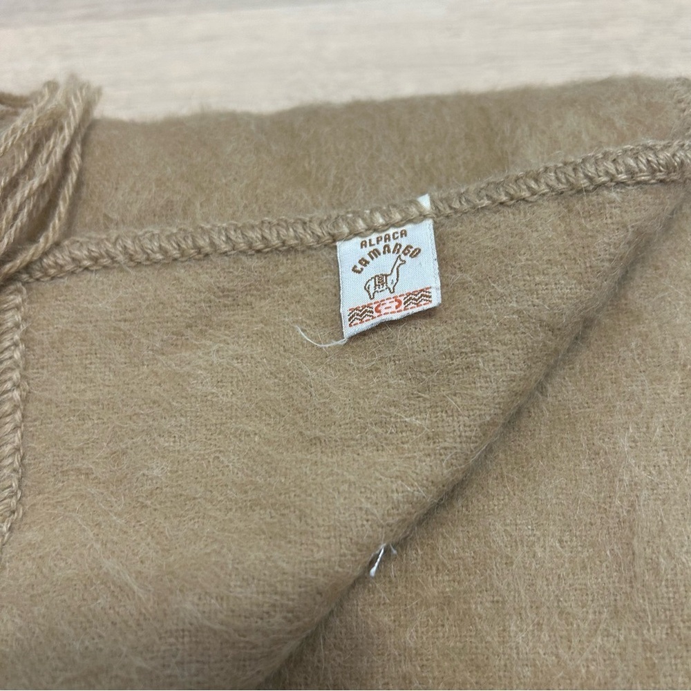 Alpaca Camargo Tan Authentic Camargo Alpaca Scarf Alpaca Stitched Logo Baby - Picture 4 of 4
